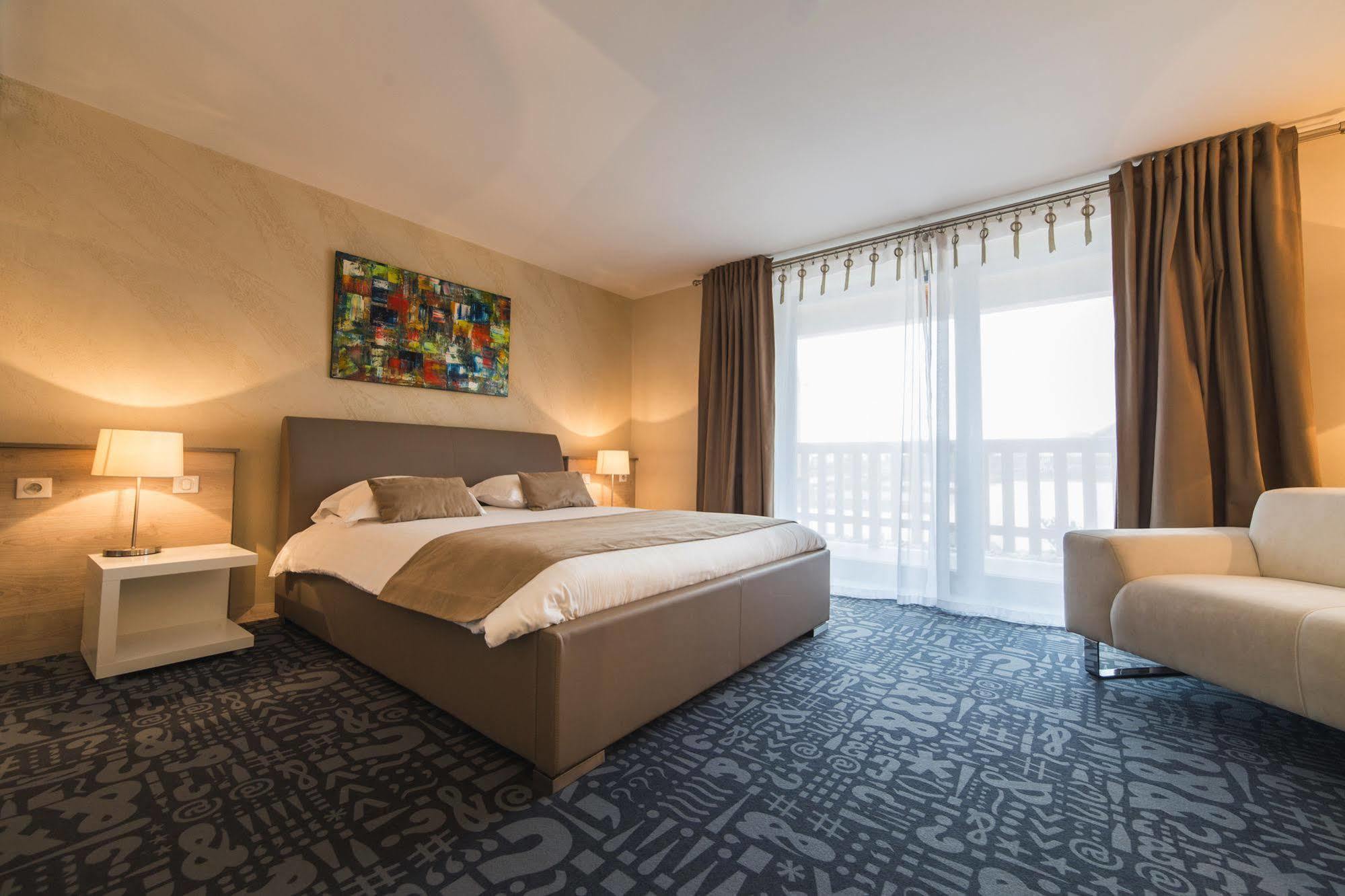 Hotel Le Dormeur Dorlisheim Zewnętrze zdjęcie